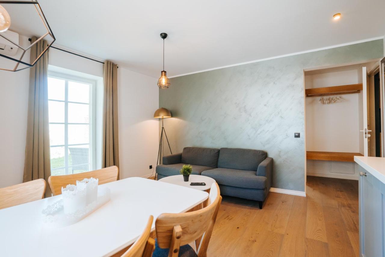 Wiedemanni 13/1 Apartments Haapsalu Ngoại thất bức ảnh